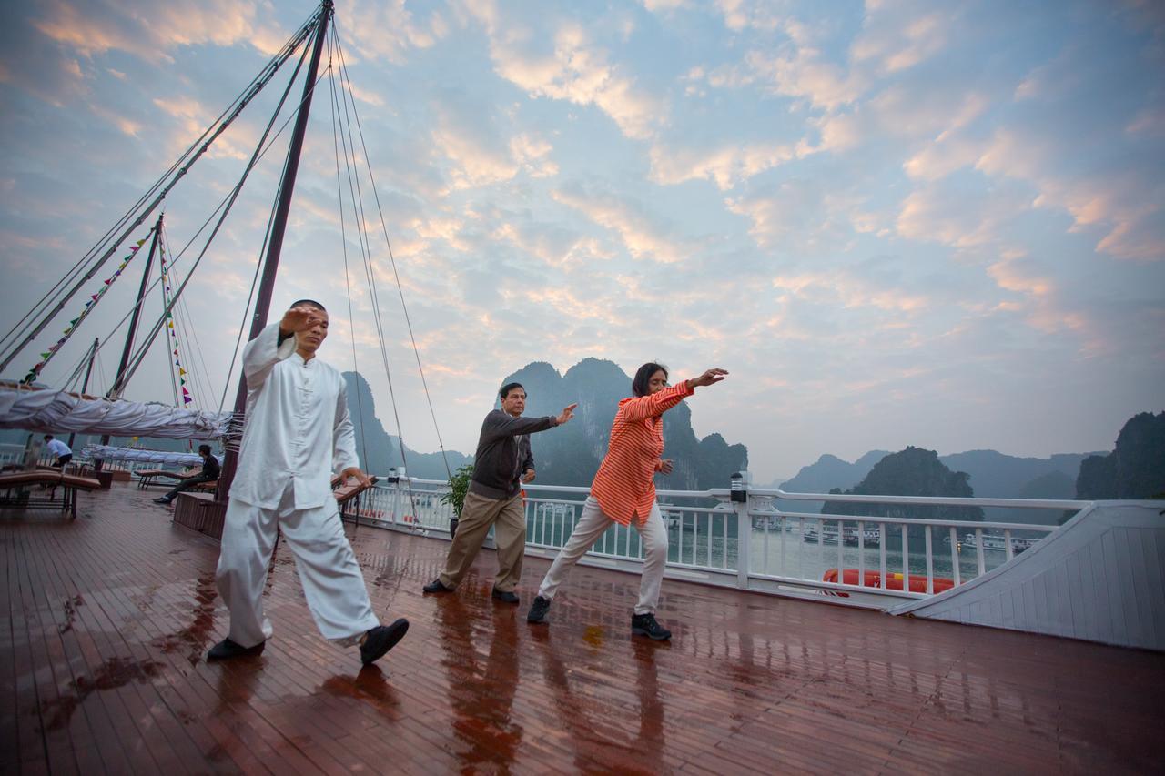 Signature Royal Halong Cruise Ha Long