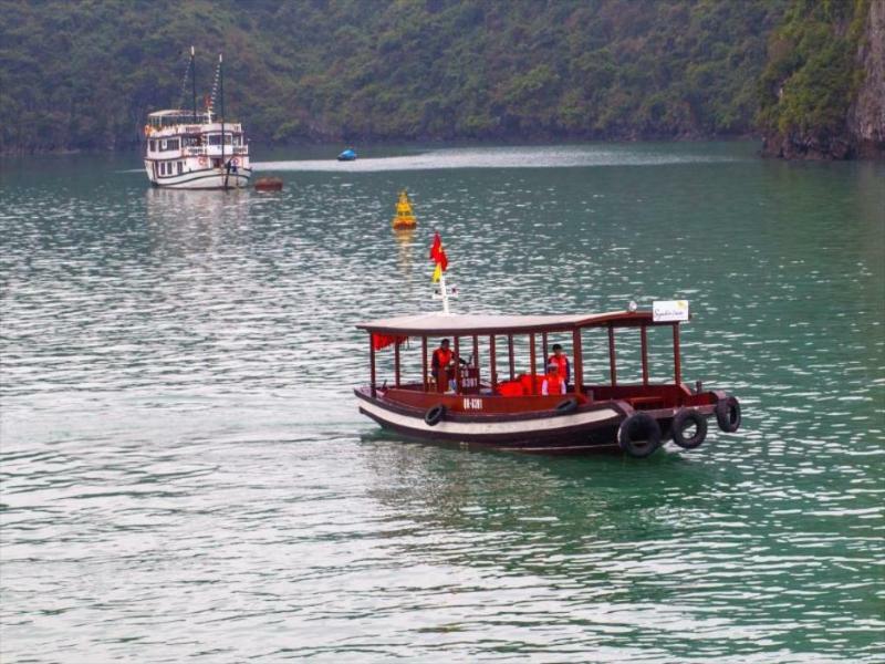 Signature Royal Halong Cruise Ha Long