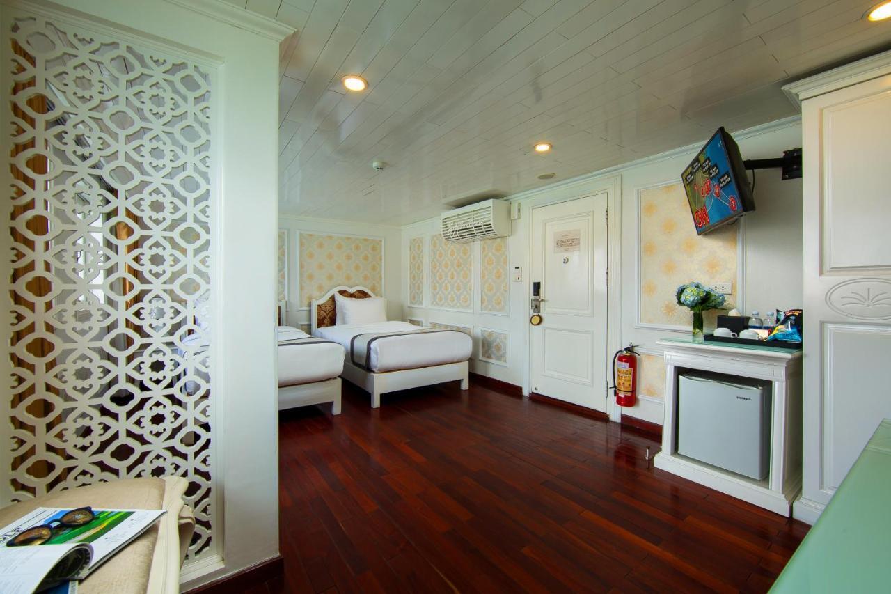 Signature Royal Halong Cruise  5*